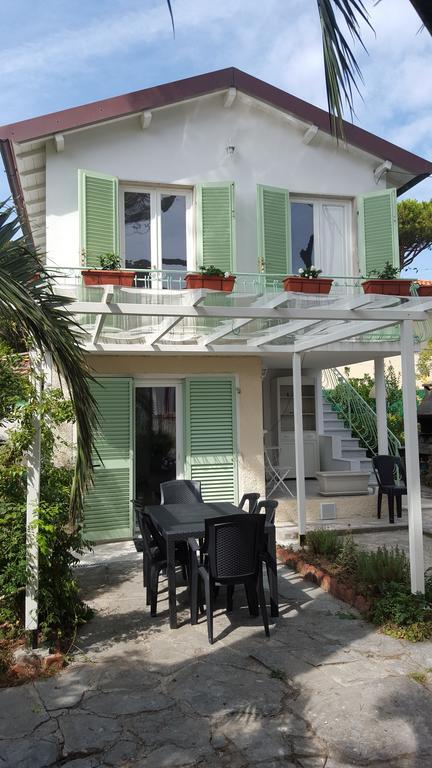 Le Mura Holiday Home 马里纳-迪-皮特拉桑塔 外观 照片